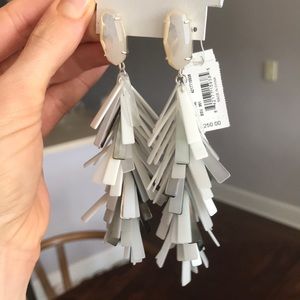 Kendra Scott JUSTYNE earrings NWT BNIB